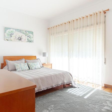 8 Rodrigues Family House - Villa With Patio Nazare Luaran gambar