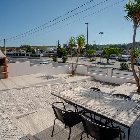 8 Rodrigues Family House - Villa With Patio Nazare Luaran gambar