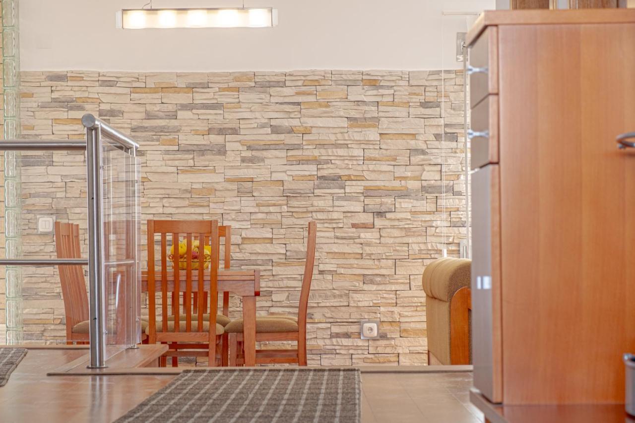 8 Rodrigues Family House - Villa With Patio Nazare Luaran gambar